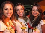 As irms Estefnia, Manuela e Isabela Ferreira