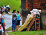 Chuva forte do final de semana alagou casas no bairro Fazendinha em Itaja.