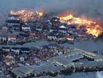 Vista area mostra a destruio em Natori, na provncia de Miyagi, aps o terremoto seguido de tsunami que atingiu o Japo na sexta-feira, 11 de maro