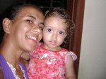 Queria mandar um beijo para minha filha Lvia, e dizer que a amo muito. Ela  tudo na minha vida. A mame te ama. Paola   