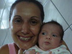 Nesta foto estamos eu e minha sobrinha Luiza, mais nova integrane da massa alvinegra. Ela veio ao mundo no dia 7 de Fevereiro/2011. Tia Ana Lucia