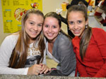 Thays Alexandre, Jamile Elias e Thais Rodrigues