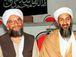 Em imagem de 1998, Bin Laden com o nmero dois na hierarquia do grupo Al-Qaeda, Ayman Al-Zawahri