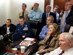 Na Casa Branca, Barack Obama acompanhou, junto  equipe de segurana nacional, a operao que culminou com a morte do terrorista Osama Bin Laden