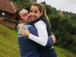 Eu e meu amor, Amanda Pulz, em um momento muito especial! Um ano e um Ms de muitas felicidades no dia dos namorados! Amo muito essa flor! Michael Freitas.