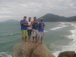 Saudades do tempo de praia brava! Galera se divertindo os irmos Dorli, Olivio, Deoli e o sobrinho Wilian.