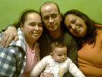 Eu, meu pai Clovis, minha me, Rosngela, e, no colo, minha filha Maria Eduarda. Monique.