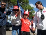 As duas torcidas se encontram na manh desta quarta antes da final