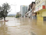Enchente na Avenida Beira-Rio, em Blumenau