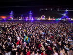 Milhares de pessoas acompanham show da banda Jota Quest nesta sexta-feira