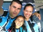 Estamos no jogo do Grmio. Meu marido vladimir e nossa filha Gabriela, amamos muito este time. Selmara Martins Fagundes.