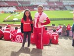 Minha filha Mariana e sua amiga Nicolle no jogo do internacional contra o flamengo. Duas coloradas que amam Leandro Damio. Daisy Furtado.