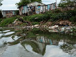 O rio tem um comprimento de 34km. 