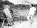H 30 anos, no dia 6 de janeiro de 1982, o Jornal de Santa Catarina mostrava o desabamento da Ponte do Salto, em Blumenau.