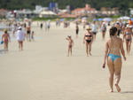 A 40 quilmetros da Capital, Governador Celso Ramos oferece diversas praias com mar paradisaco