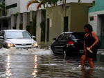 Chuva alaga principais ruas da cidade de Balnerio Cambori