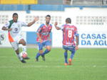 Marclio Dias e Cambori abriram a oitava rodada do turno do Campeonato Catairnense 2012.