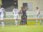 Jogadores comemoram gol de Bruno Rangel, segundo do JEC no jogo