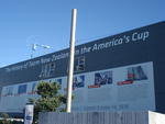 Dentro da area da Vila esta o Museu da Americas Cup que registra as conquistas do pais na principal competicao da modalidade antecessora da Volvo Ocean Race 