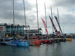 Seis barcos da Volvo Ocean Race 2011 12 poucos antes da largada rumo a Itajai 