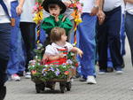 Crianas participaram do desfile de 7 de Setembro em Blumenau