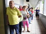 Fila para votao em Joinville