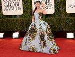 Com uma confeco floral de Carolina Herrera, a atriz Lucy Liu chamou a ateno no tapete vermelho