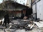 Segunda-feira: Casa que pegou fogo na Praia brava, em Itaja