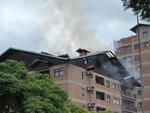 Prdio residencial foi evacuado para combate s chamas