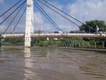 Chuvas causam alagamentos e deixam Brusque em nvel de emergncia. Rio Itaja-Mirim, que corta a cidade, chegou a 5,61 metros 
