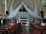 Sexta-feira: Fiis participam de atividades relacionadas  Sexta-feira Santa na Catedral So Paulo Apstolo, em Blumenau