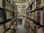 Sexta-feira: Biblioteca da Furb, em Blumenau, completa 45 anos de funcionamento