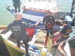 Tera-feira:  Policiais Federais de Itaja apreenderam 85 quilos de camaro sete barba. A pesca do camaro est proibida, devido ao perodo de defeso, at 31 de maio