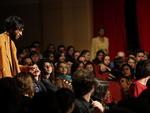 Quinta-feira: Pblico que lotou o Grande Auditrio do Teatro Carlos Gomes na abertura do 26 Festival de Teatro Universitrio de Blumenau