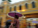 Guarda-chuvas predominam no Centro de Florianpolis