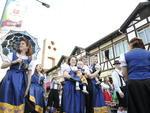 Desfile: a animao tomou conta durante todo o trajeto feito pelos grupos participantes