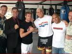 Iha com Bruce Buffer, Tito Ortiz e amigos