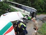 Duas pessoas morreram na SC-486, a Rodovia Ivo Pedro Merizio, em Botuver, no Vale do Itaja, na manh desta sexta-feira