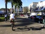 Confira cinco opes de trajetos bairro-centro para pedalar com segurana em Blumenau. Terminal do Aterro - Teatro Carlos Gomes