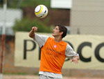 Alexandre Pato, que jogava no time juvenil, treina com os titulares