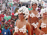 Uma das fases interpretadas pelas candidatas foi a do banho