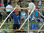 Integrantes do Movimento dos Pequenos Agricultores (MPA) e do Movimento dos Trabalhadores Desempregados (MTD) tambm participam das invases