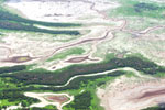 Vista area do muncipio de Anama, s margens do Rio Amazonas, em situao de emergncia devido  seca em outubro de 2005. O desmatamento  uma das maiores causas da estiagem na Bacia Amaznica