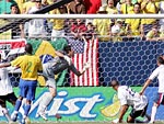 Bocanegra marca o primeiro gol dos Estados Unidos