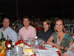 Guilherme Falzoni, da Nelore NSA, Frederico Moreno e esposa (Fazenda Quilombo) e Alice Ferreira, presidente da Associao dos Criadores de Nelore do Brasil 