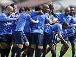 Treino da Seleo Brasileira  sempre marcado por momentos de descontrao entre os jogadores