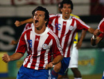 Uma goleada vinha de vir. Cinco gols a um foi o resultado final do jogo. A seleo paraguaia assumiu a vice- liderana, provisria, das Eliminatrias para a Copa do Mundo de 2010