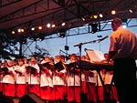 Coro de Meninos Cantores da Catedral de Novo Hamburgo se apresentou na noite desta quinta-feira no Usina de Natal