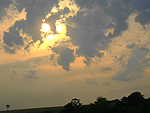 Foto tirada num final de tarde no interior de Tucunduva/RS, logo antes de uma chuva com granizos