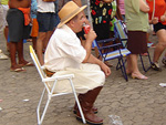 Bagre Fagundes relaxa antes do show